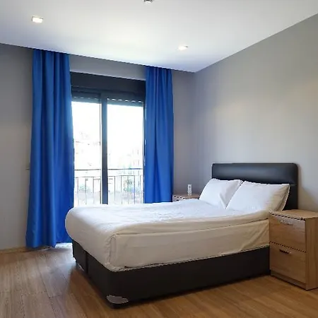 Mene Hotel *
